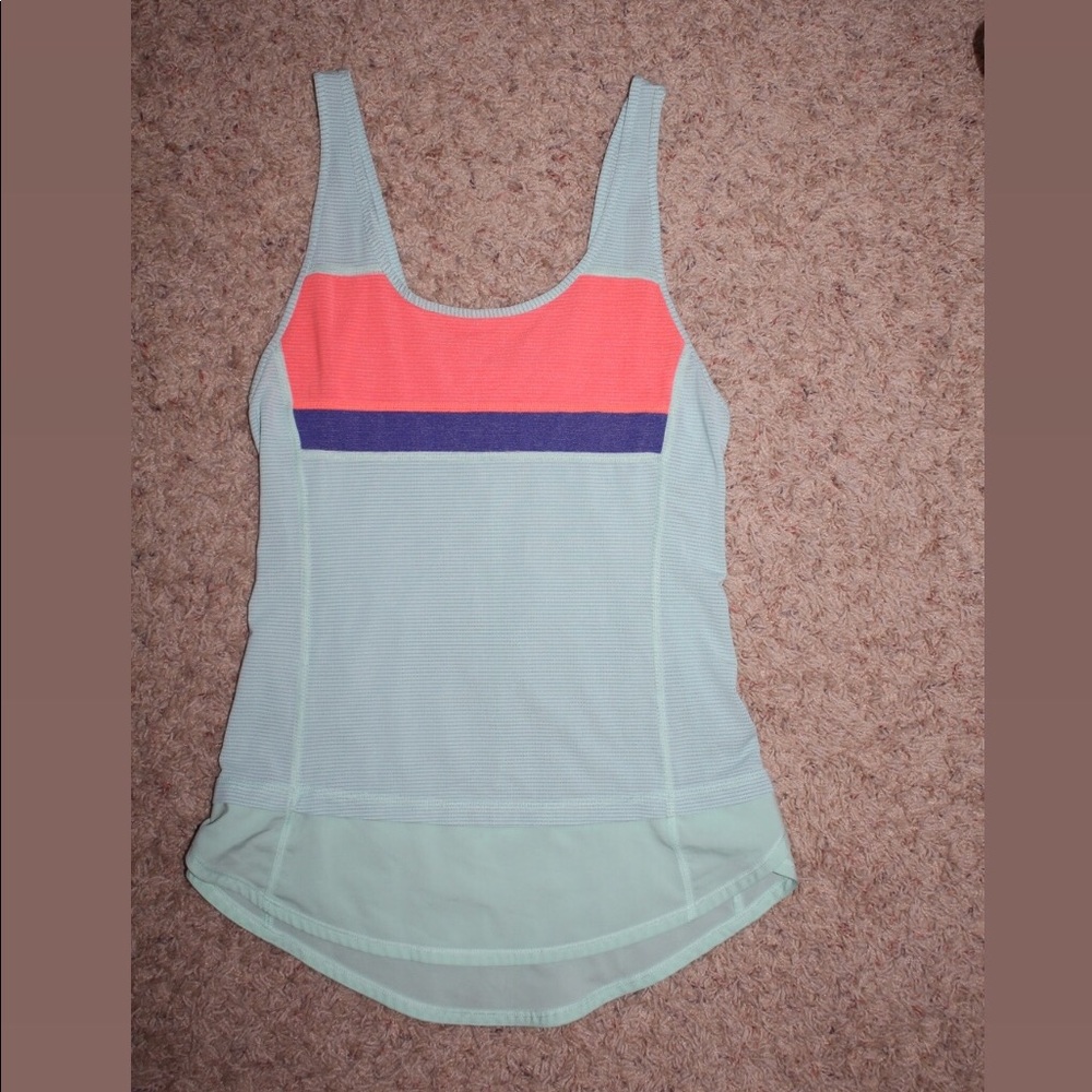 Lululemon tank